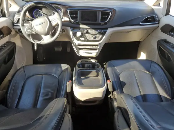 2C4RC1BG5JR141703 2018 CHRYSLER PACIFICA - Image 8