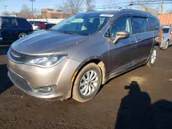 2C4RC1BG5JR142754 2018 CHRYSLER PACIFICA