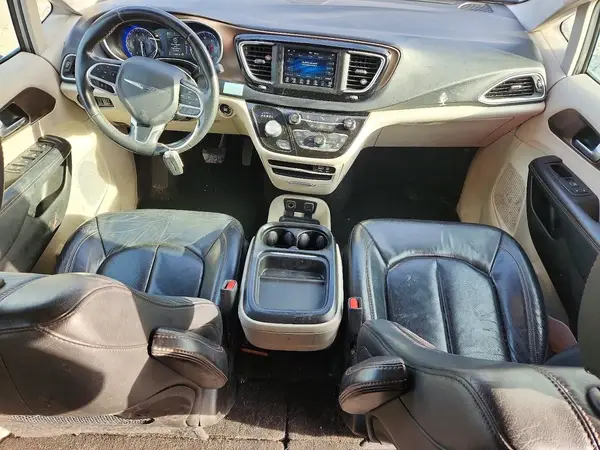 2C4RC1BG5JR193008 2018 CHRYSLER PACIFICA - Image 8