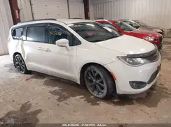 2C4RC1BG5JR193591 2018 CHRYSLER PACIFICA