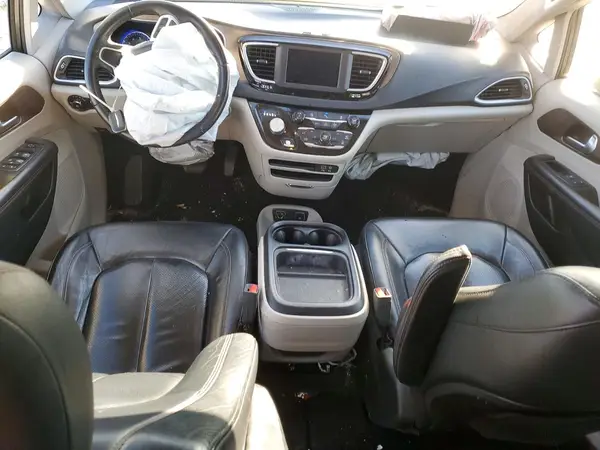 2C4RC1BG5JR210647 2018 CHRYSLER PACIFICA - Image 8