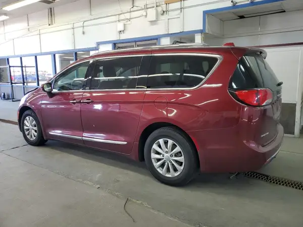 2C4RC1BG5JR211233 2018 CHRYSLER PACIFICA - Image 2