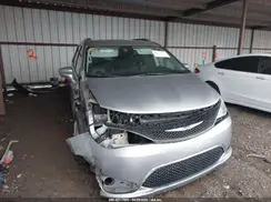 2C4RC1BG5JR217789 2018 CHRYSLER PACIFICA
