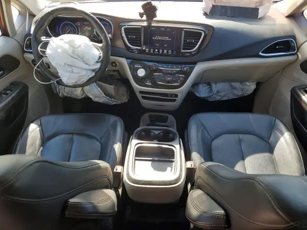 2C4RC1BG5JR218019 2018 CHRYSLER PACIFICA - Image 8
