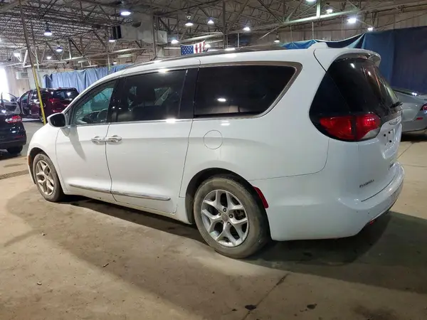 2C4RC1BG5JR226993 2018 CHRYSLER PACIFICA - Image 2