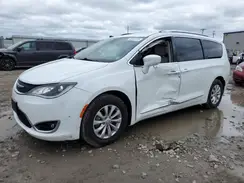 2C4RC1BG5JR233734 2018 CHRYSLER PACIFICA