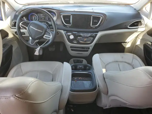 2C4RC1BG5JR234219 2018 CHRYSLER PACIFICA - Image 8