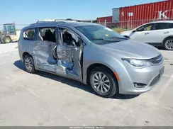 2C4RC1BG5JR246872 2018 CHRYSLER PACIFICA