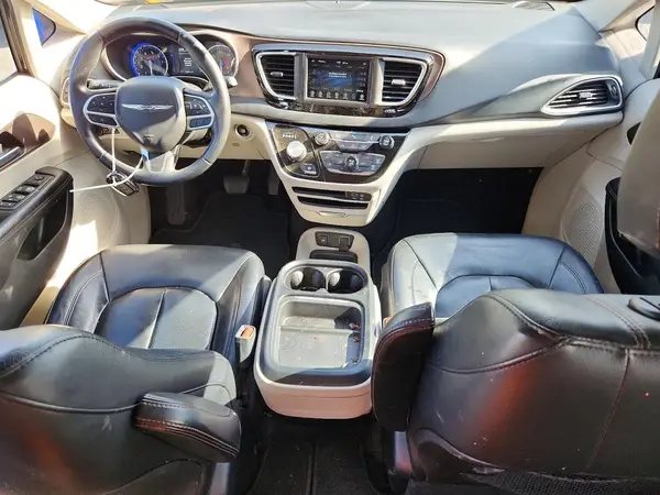 2C4RC1BG5JR290533 2018 CHRYSLER PACIFICA - Image 8