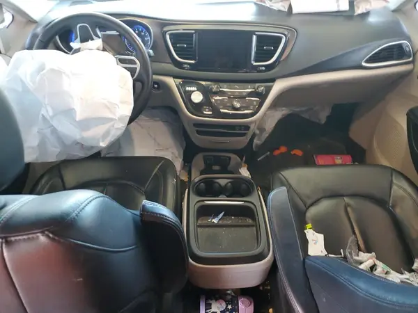 2C4RC1BG5JR290774 2018 CHRYSLER PACIFICA - Image 8