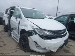 2C4RC1BG5JR305743 2018 CHRYSLER PACIFICA