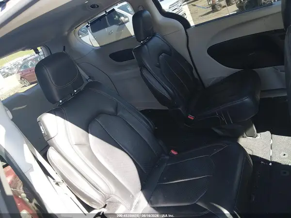 2C4RC1BG5JR310473 2018 CHRYSLER PACIFICA - Image 8