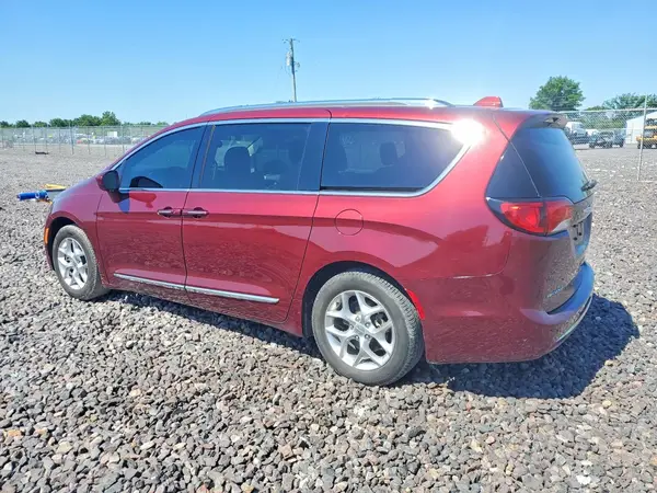 2C4RC1BG5JR317276 2018 CHRYSLER PACIFICA - Image 2