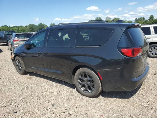 2C4RC1BG5JR355994 2018 CHRYSLER PACIFICA - Image 2