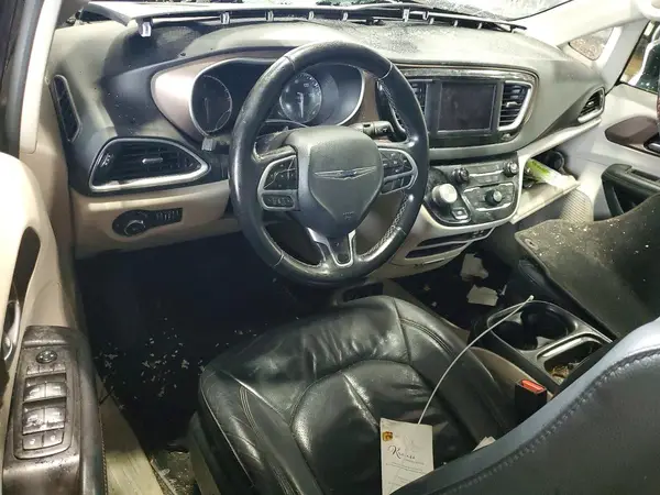 2C4RC1BG5JR356112 2018 CHRYSLER PACIFICA - Image 8