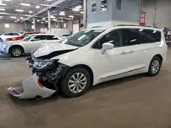 2C4RC1BG5KR507452 2019 CHRYSLER PACIFICA