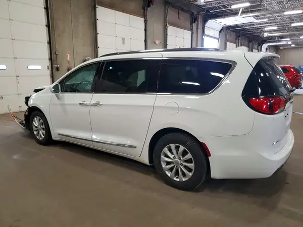 2C4RC1BG5KR507452 2019 CHRYSLER PACIFICA - Image 2