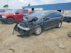 2C4RC1BG5KR526180 2019 CHRYSLER PACIFICA