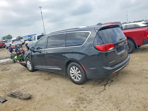 2C4RC1BG5KR526180 2019 CHRYSLER PACIFICA - Image 2
