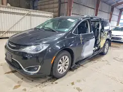 2C4RC1BG5KR539771 2019 CHRYSLER PACIFICA