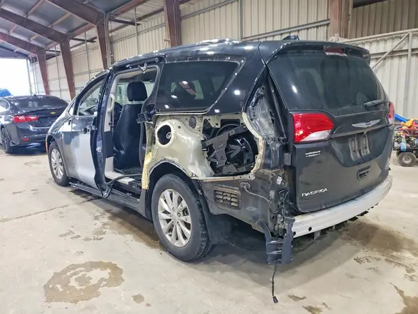 2C4RC1BG5KR539771 2019 CHRYSLER PACIFICA - Image 2