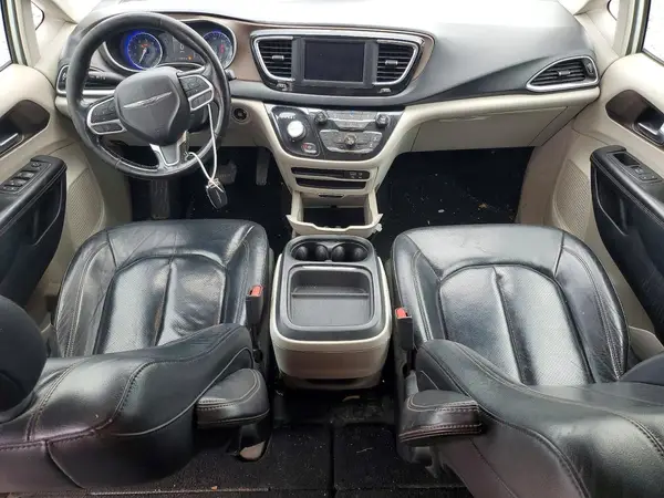 2C4RC1BG5KR561639 2019 CHRYSLER PACIFICA - Image 8