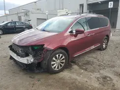 2C4RC1BG5KR583236 2019 CHRYSLER PACIFICA