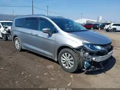 2C4RC1BG5KR597654 2019 CHRYSLER PACIFICA