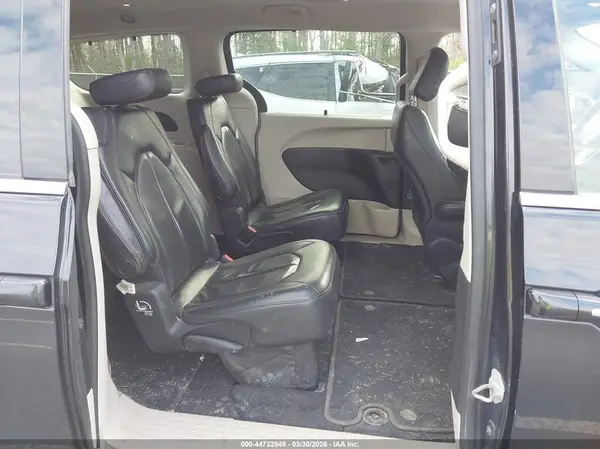 2C4RC1BG5KR609141 2019 CHRYSLER PACIFICA - Image 8
