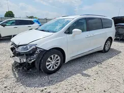 2C4RC1BG5KR626604 2019 CHRYSLER PACIFICA