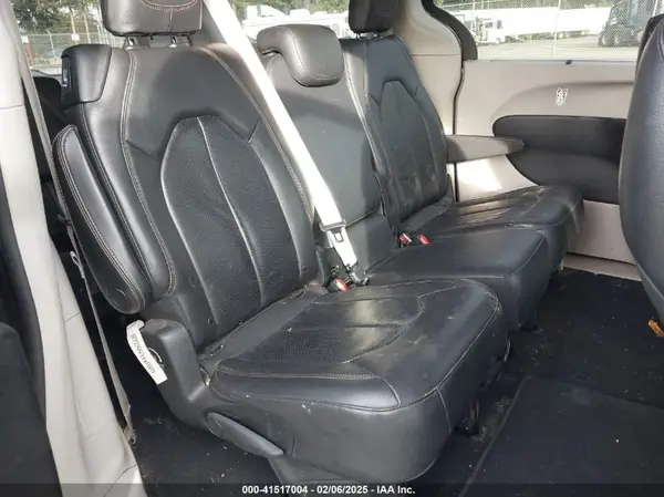2C4RC1BG5KR629051 2019 CHRYSLER PACIFICA - Image 8