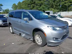 2C4RC1BG5KR643726 2019 CHRYSLER PACIFICA