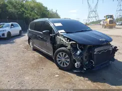 2C4RC1BG5KR644049 2019 CHRYSLER PACIFICA