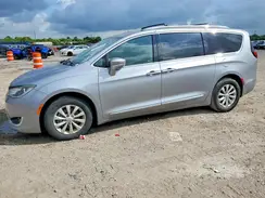 2C4RC1BG5KR650773 2019 CHRYSLER PACIFICA