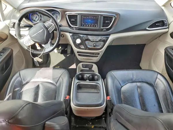 2C4RC1BG5KR650773 2019 CHRYSLER PACIFICA - Image 8
