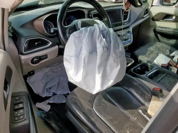 2C4RC1BG5KR651776 2019 CHRYSLER PACIFICA - Image 8