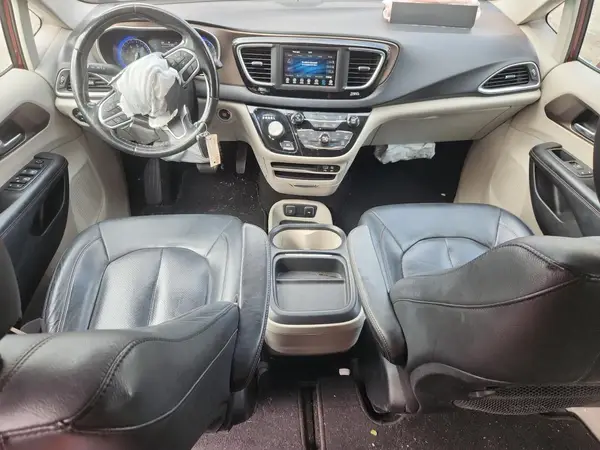 2C4RC1BG5KR655066 2019 CHRYSLER PACIFICA - Image 8