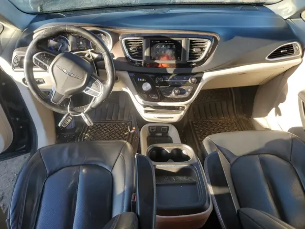 2C4RC1BG5KR665564 2019 CHRYSLER PACIFICA - Image 8
