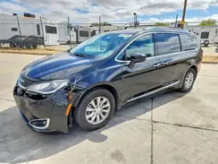2C4RC1BG5KR665595 2019 CHRYSLER PACIFICA