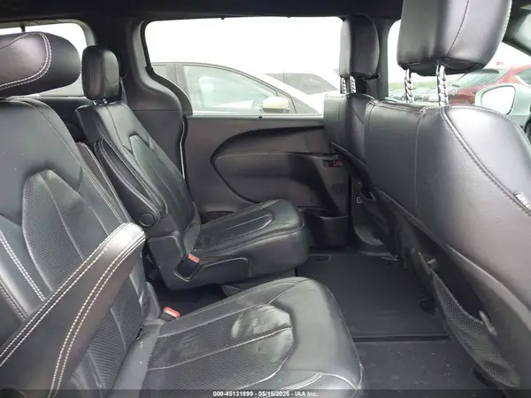 2C4RC1BG5KR668240 2019 CHRYSLER PACIFICA - Image 8