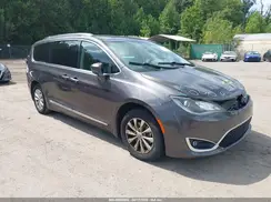 2C4RC1BG5KR668335 2019 CHRYSLER PACIFICA