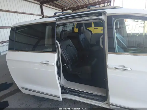 2C4RC1BG5KR700751 2019 CHRYSLER PACIFICA - Image 8