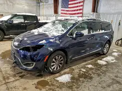 2C4RC1BG5KR721356 2019 CHRYSLER PACIFICA