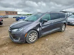 2C4RC1BG5KR721423 2019 CHRYSLER PACIFICA