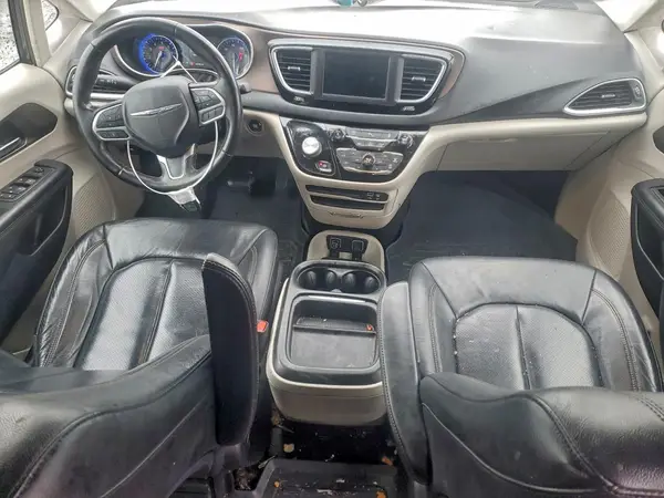 2C4RC1BG5KR731627 2019 CHRYSLER PACIFICA - Image 8