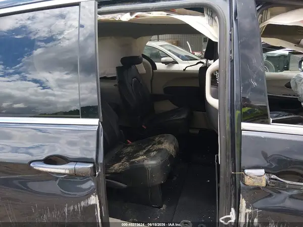 2C4RC1BG5KR738111 2019 CHRYSLER PACIFICA - Image 8