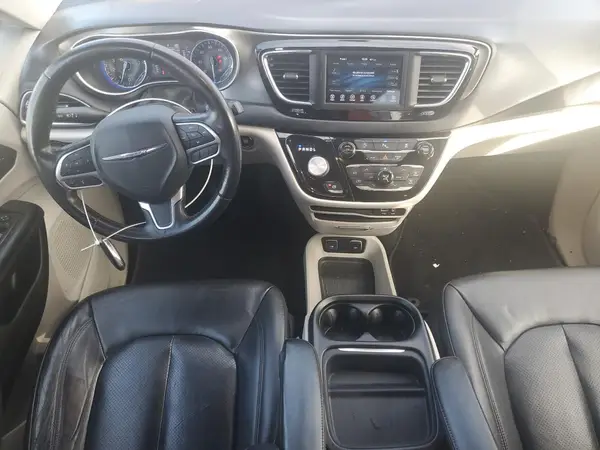2C4RC1BG5LR105660 2020 CHRYSLER PACIFICA - Image 8