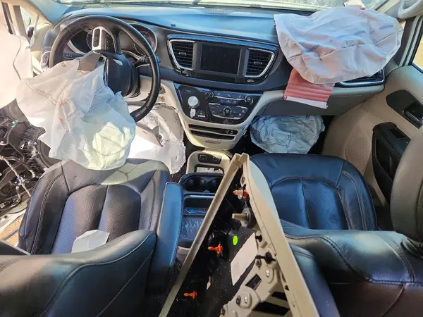 2C4RC1BG5LR120370 2020 CHRYSLER PACIFICA - Image 8