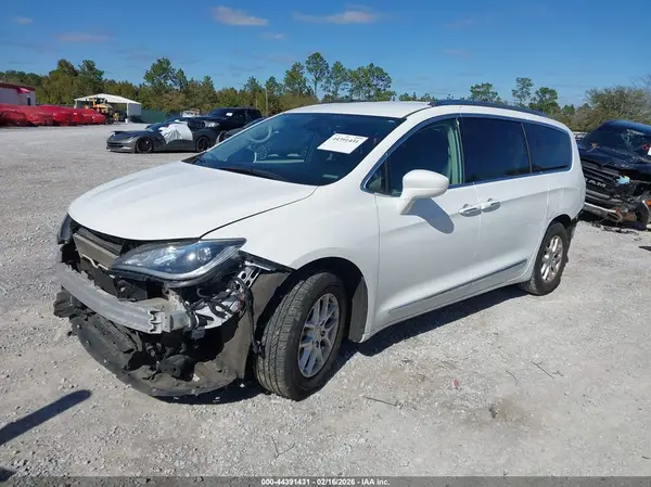 2C4RC1BG5LR124709 2020 CHRYSLER PACIFICA - Image 2