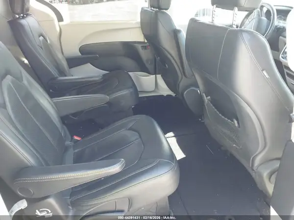 2C4RC1BG5LR124709 2020 CHRYSLER PACIFICA - Image 8